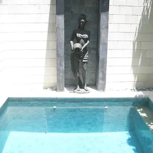  Guest house Mirah Indonesia