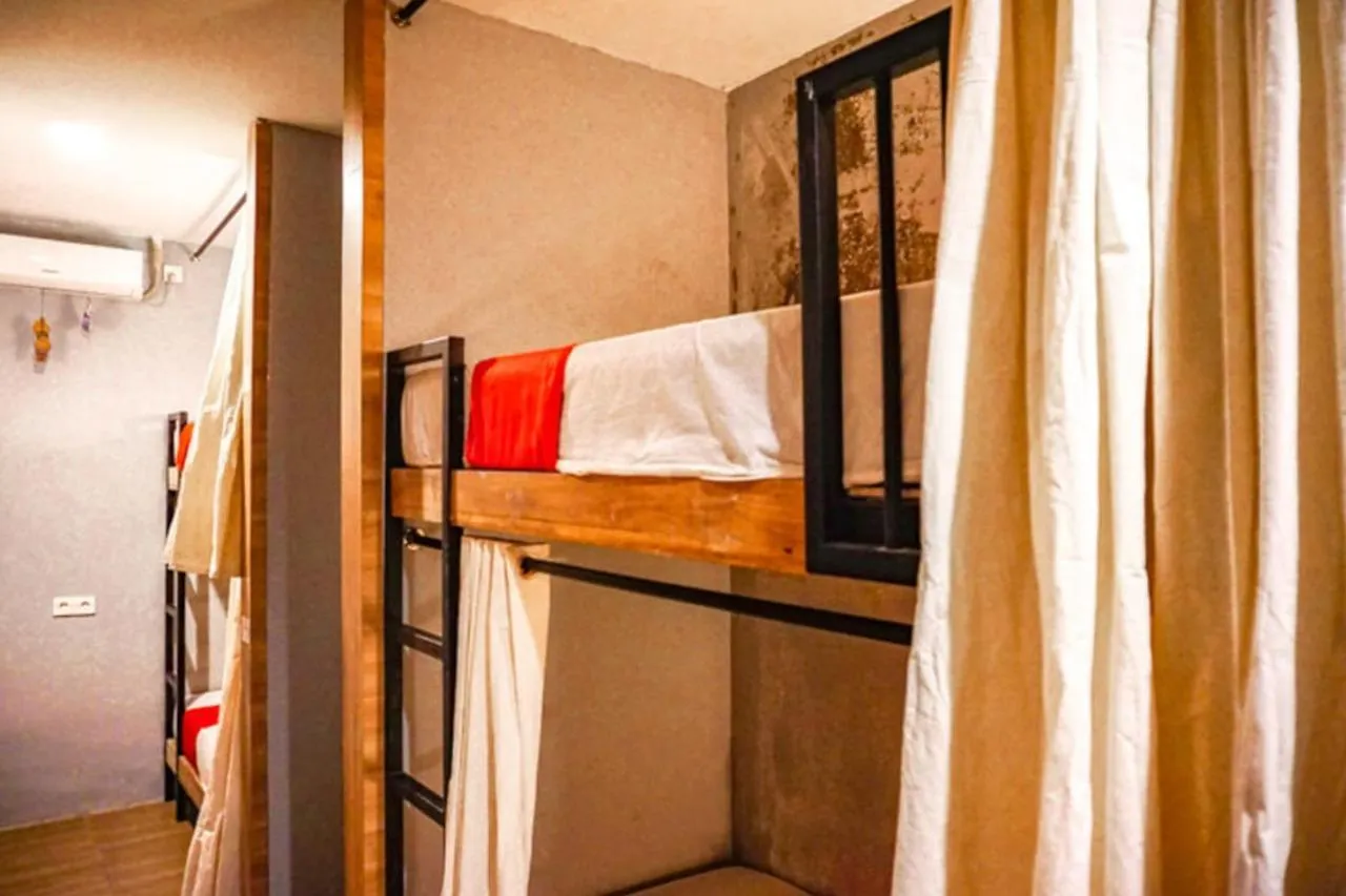 Hotel Reddoorz Hostel Near Ngurah Rai Airport Kuta Kuta Lombok