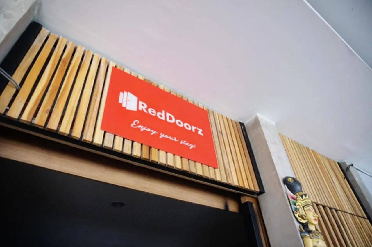 Reddoorz Hostel Near Ngurah Rai Airport Kuta Kuta Lombok Hotel